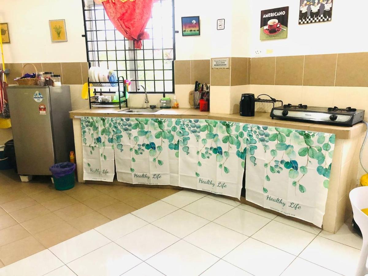 Homestay Lestary Near Taiping Fast Wifi Netflix Kültér fotó